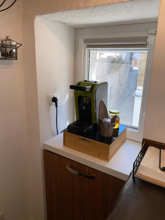 Dimora D'Errico - Monolocale Nel Centro Storico Apartment Carovigno Bagian luar foto