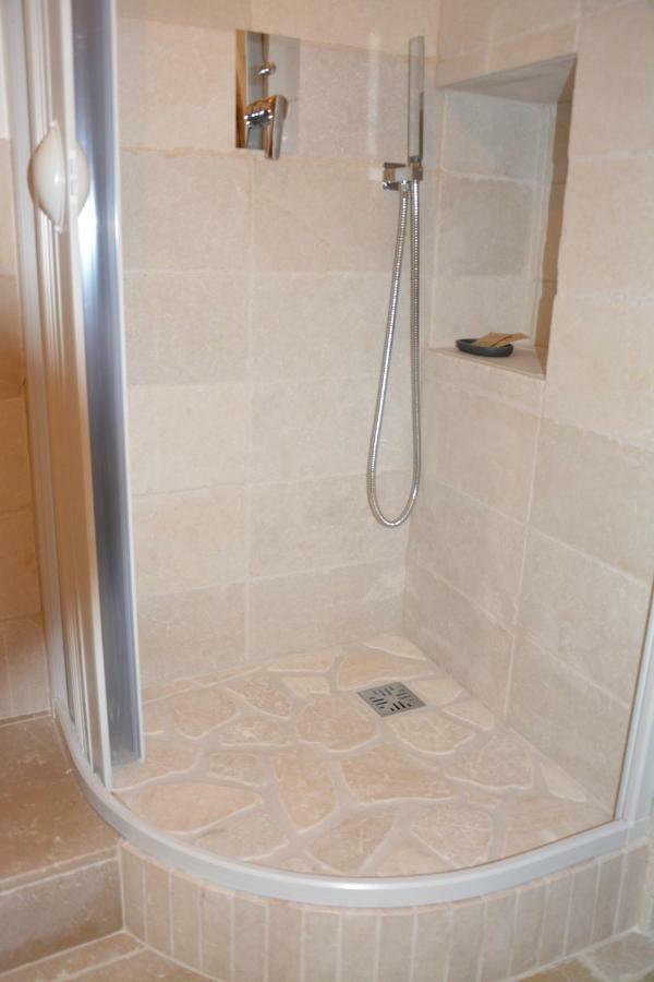 Dimora D'Errico - Monolocale Nel Centro Storico Apartment Carovigno Bagian luar foto